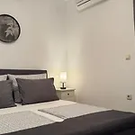Ein Haus In Der Sonne